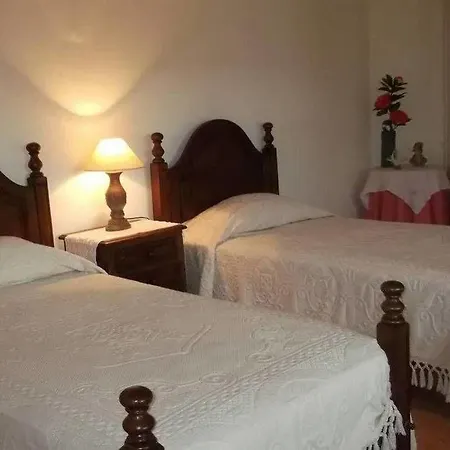 Casa Do Outeiro Agroturismo *