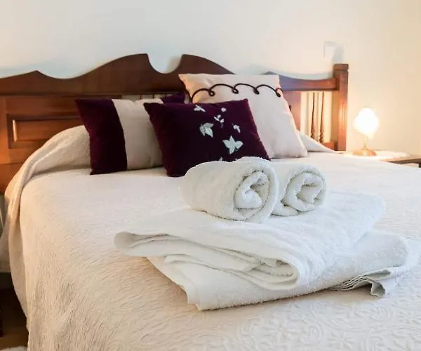 Çiftlik konaklama Casa Do Outeiro *