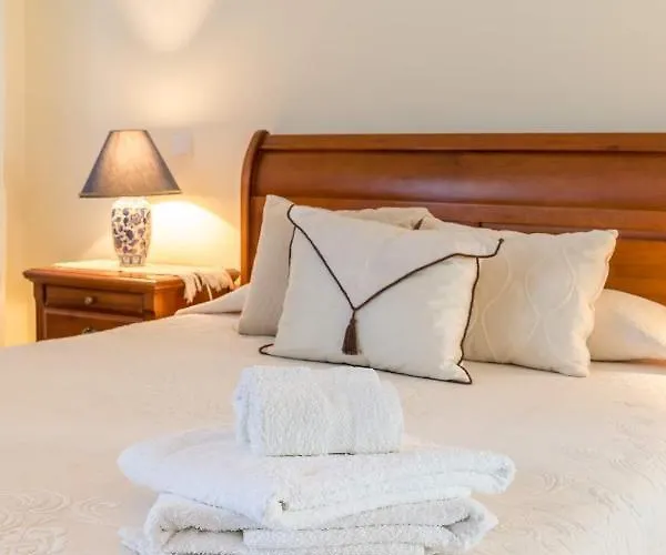 Casa Do Outeiro * Sobradelo da Goma