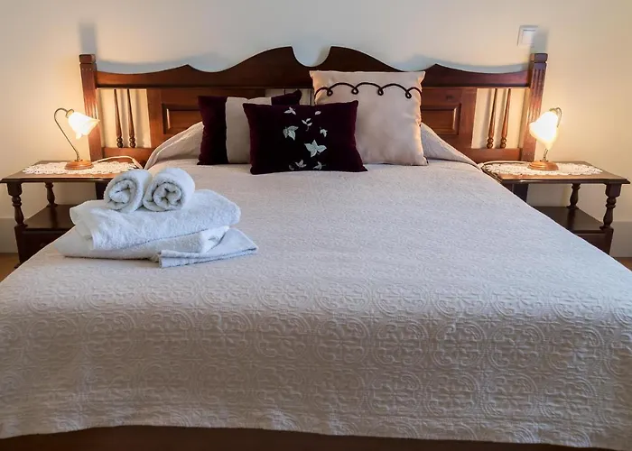 Çiftlik konaklama Casa Do Outeiro *