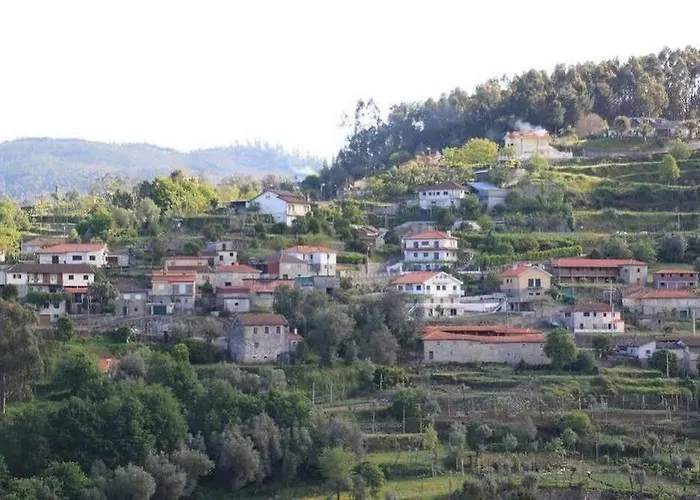 Çiftlik konaklama Casa Do Outeiro *